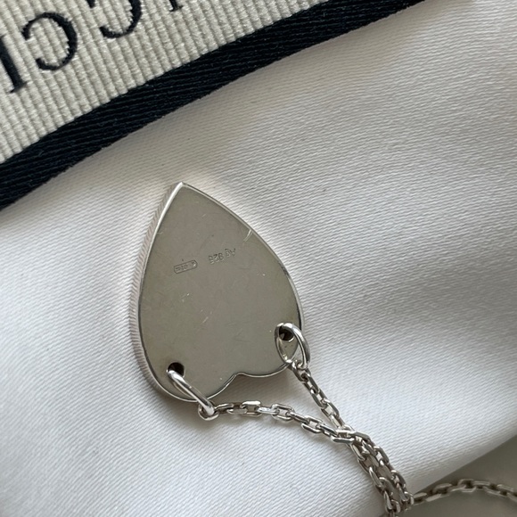 [GUCCI] Sterling Silver Heart Bracelet - Picture 6 of 7